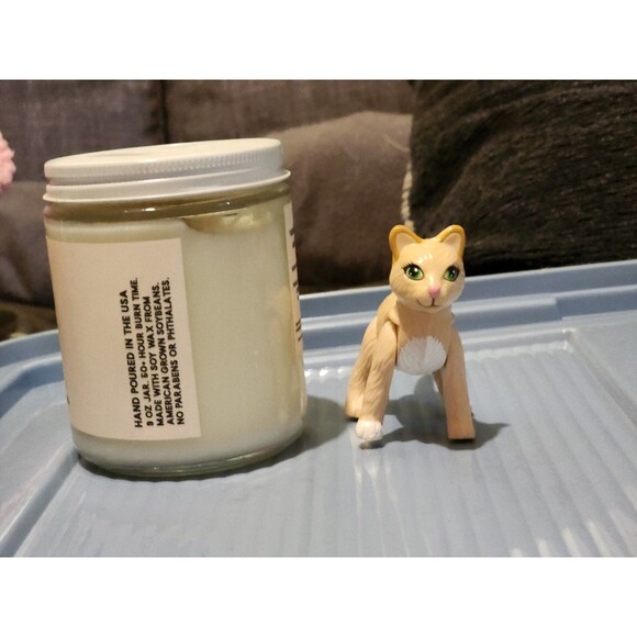 Cat Barbie - Picture 3 of 3